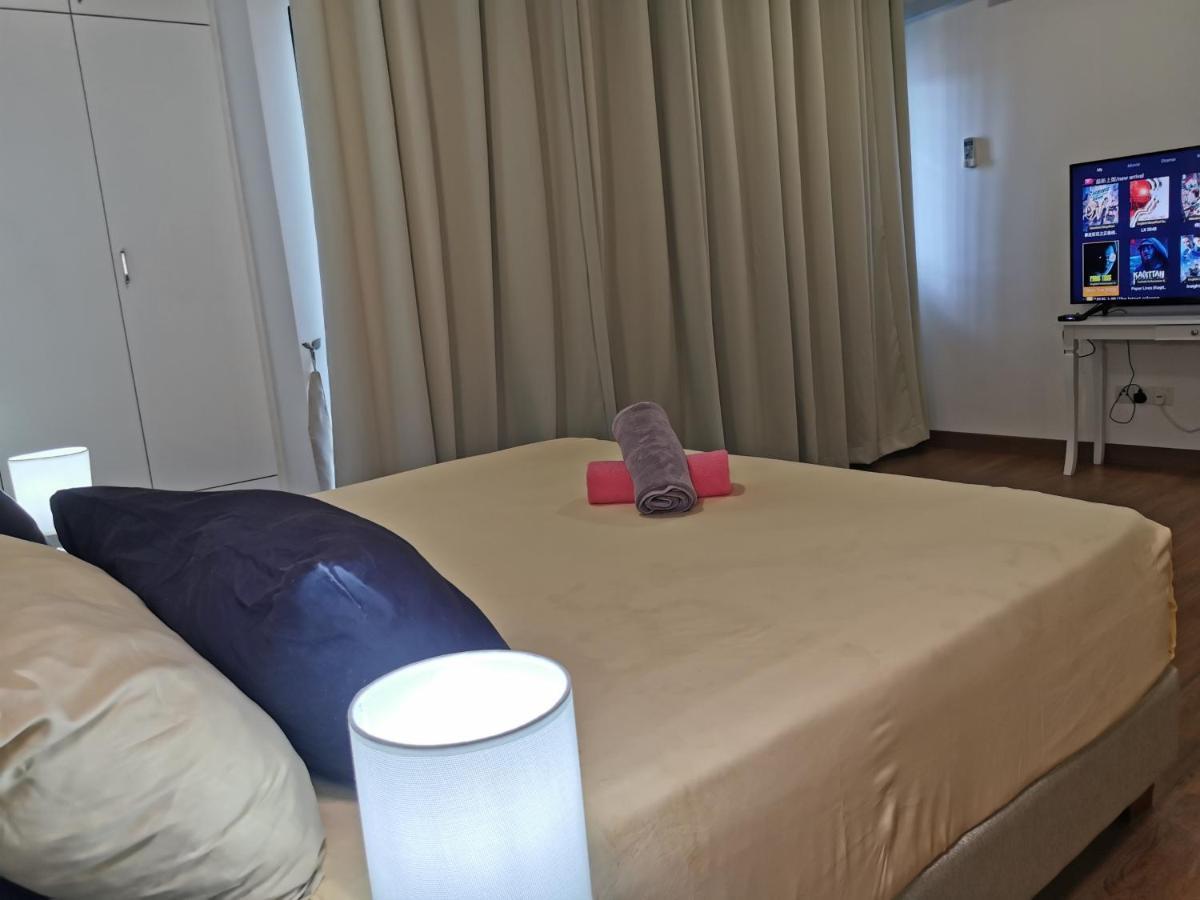Apple Home 2 At Menara Simfoni, King Size Bed, Cheras, Nexflix, Wifi, Parking Seri Kembangan Eksteriør bilde