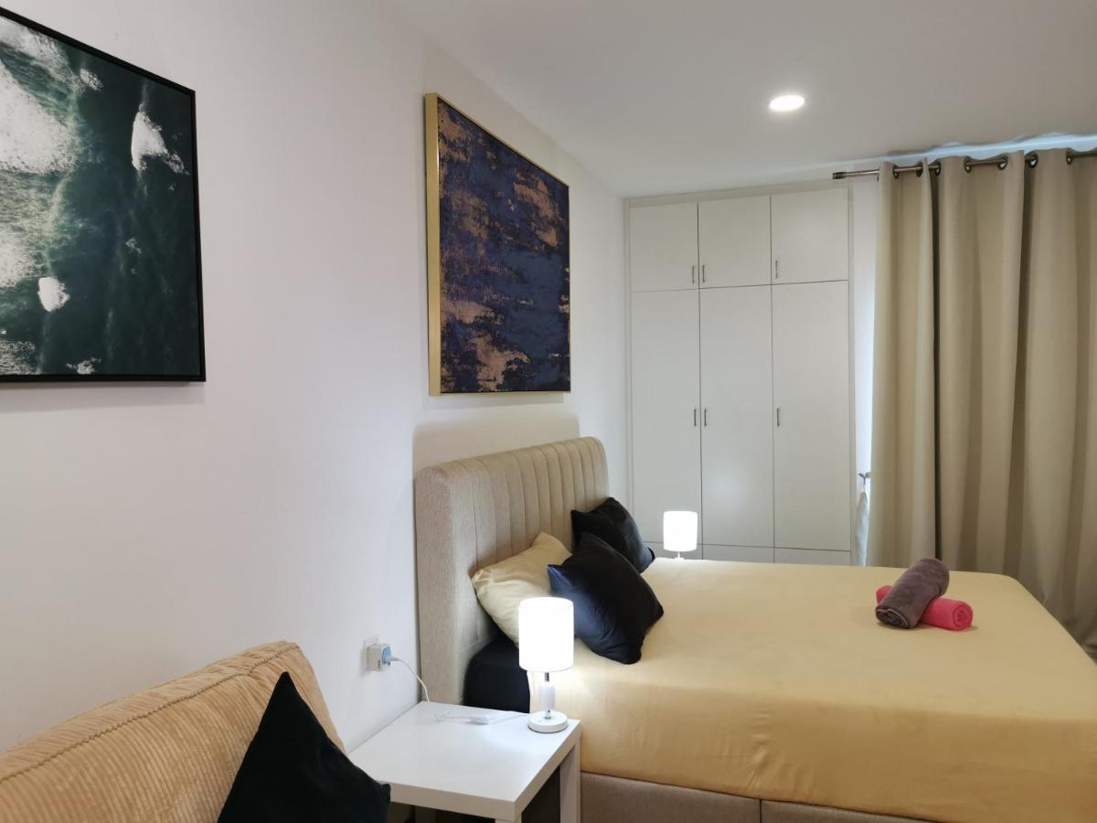 Apple Home 2 At Menara Simfoni, King Size Bed, Cheras, Nexflix, Wifi, Parking Seri Kembangan Eksteriør bilde