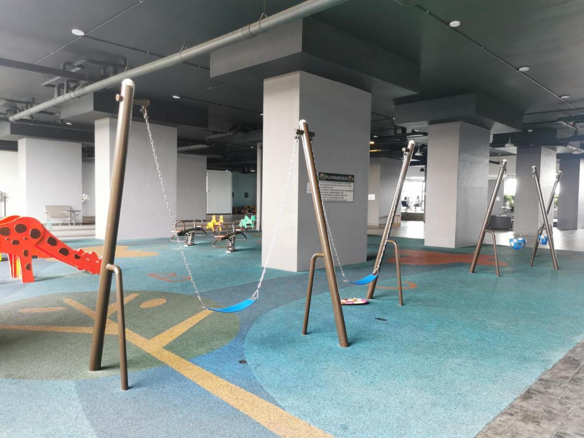 Apple Home 2 At Menara Simfoni, King Size Bed, Cheras, Nexflix, Wifi, Parking Seri Kembangan Eksteriør bilde
