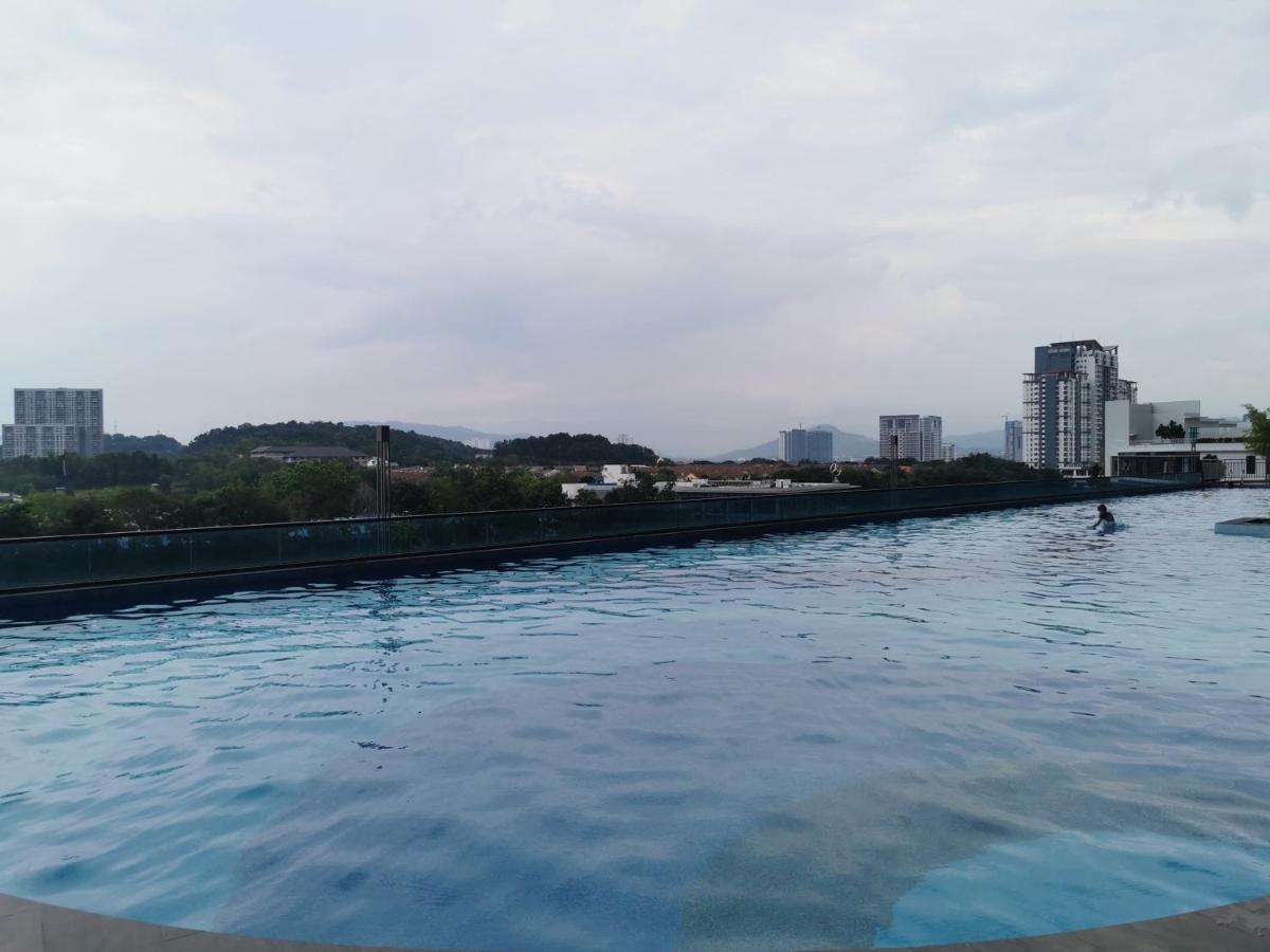 Apple Home 2 At Menara Simfoni, King Size Bed, Cheras, Nexflix, Wifi, Parking Seri Kembangan Eksteriør bilde