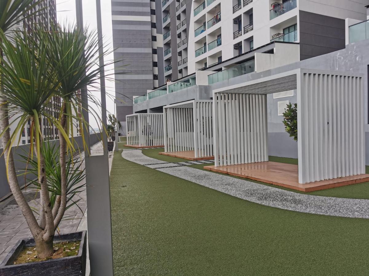 Apple Home 2 At Menara Simfoni, King Size Bed, Cheras, Nexflix, Wifi, Parking Seri Kembangan Eksteriør bilde