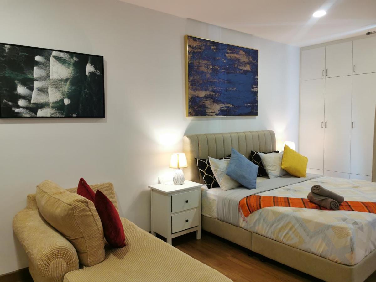 Apple Home 2 At Menara Simfoni, King Size Bed, Cheras, Nexflix, Wifi, Parking Seri Kembangan Eksteriør bilde