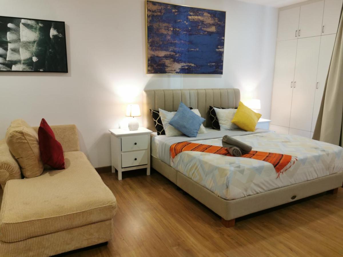 Apple Home 2 At Menara Simfoni, King Size Bed, Cheras, Nexflix, Wifi, Parking Seri Kembangan Eksteriør bilde